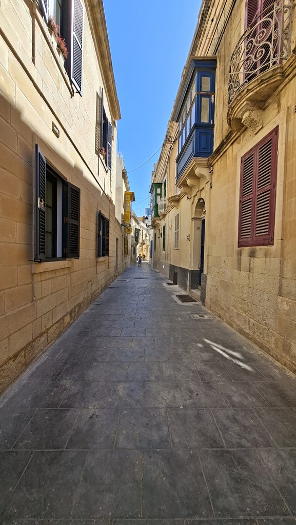 20250917 144223 (Copy)